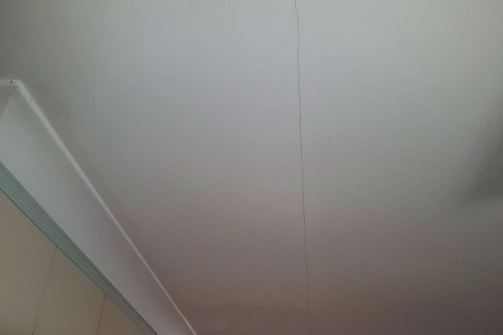 Cracking to the ceiling sheets